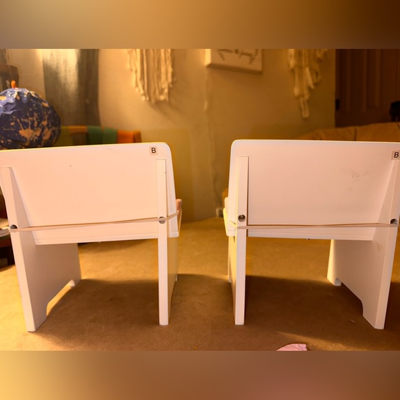 Toy ‘R Us Chairs w/cushions & more for American girl or any 18” doll. - Picture 4 of 11